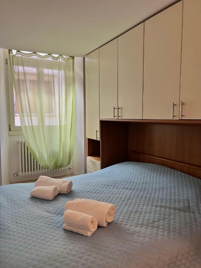 Mazzini, 30 Nord Lägenhet Rovereto  Exteriör bild